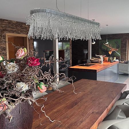 Pfaendertraum Luxus Ferienhaus 로하우 외부 사진